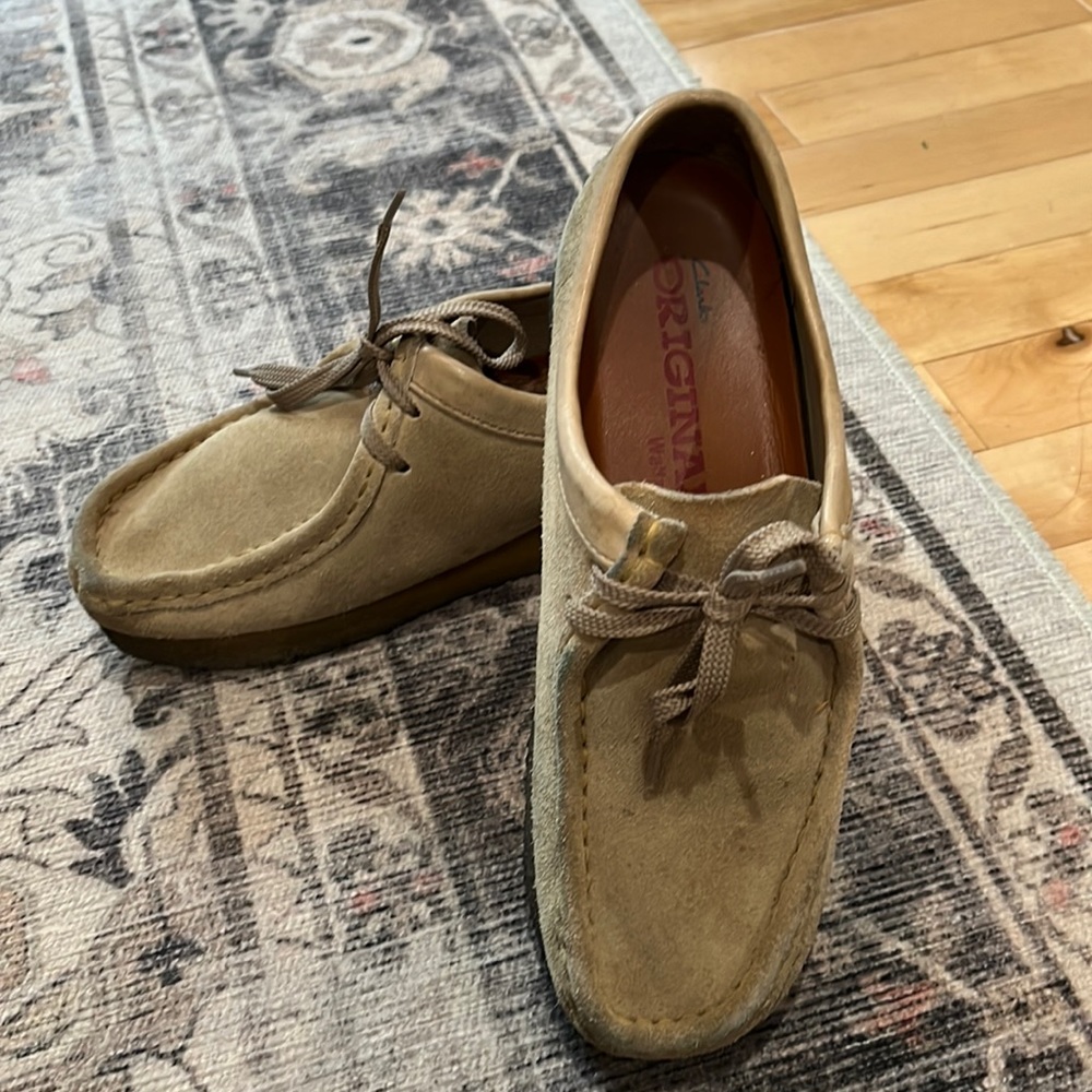 Clarks original Wallabee’s size 8